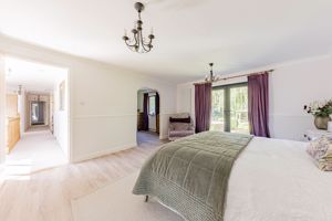 Photo 14- click for photo gallery